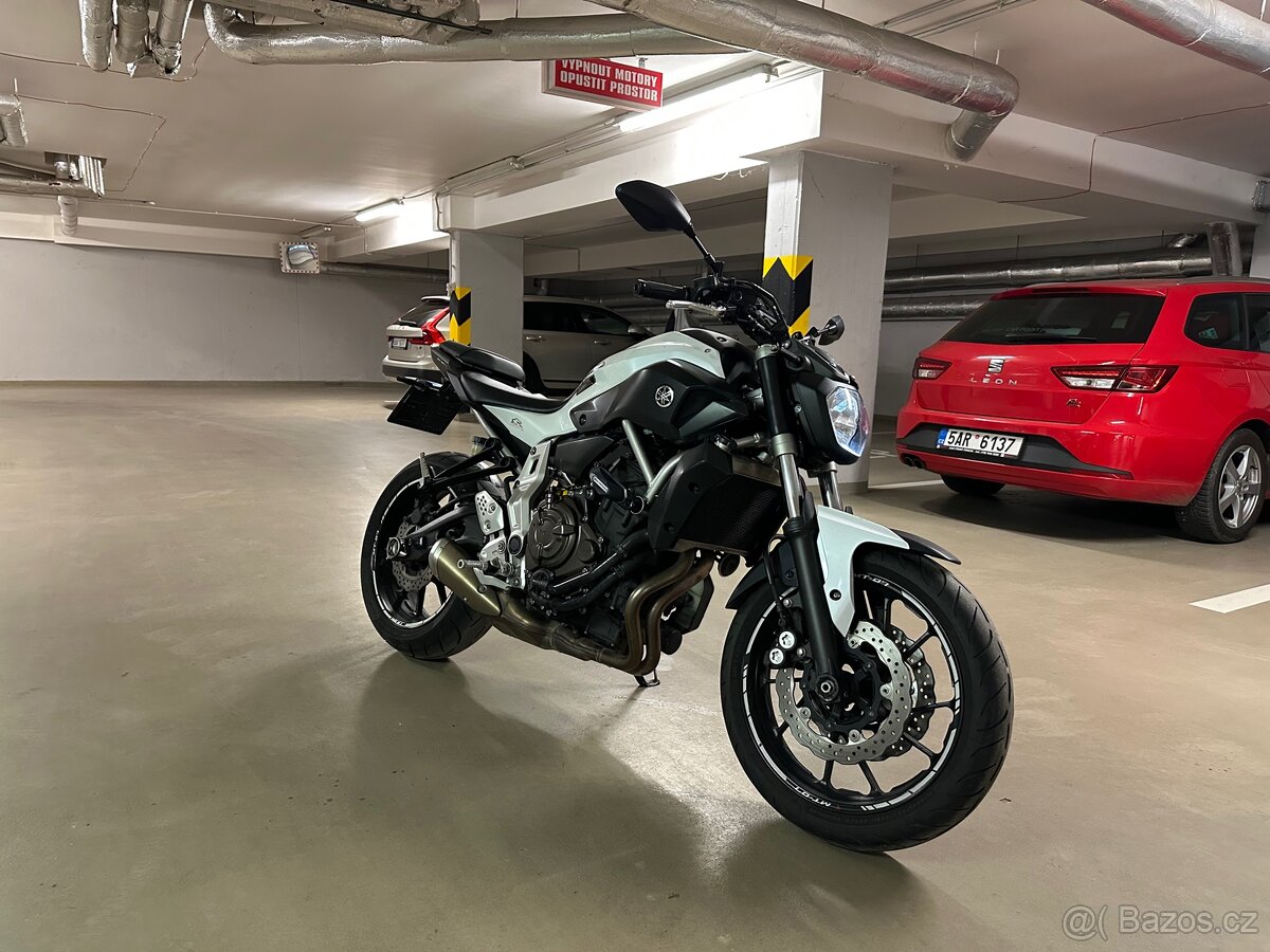 YAMAHA MT07 TOP STAV NOVA CENA💥