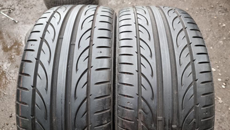 Letní pneu 215/40/17 Hankook