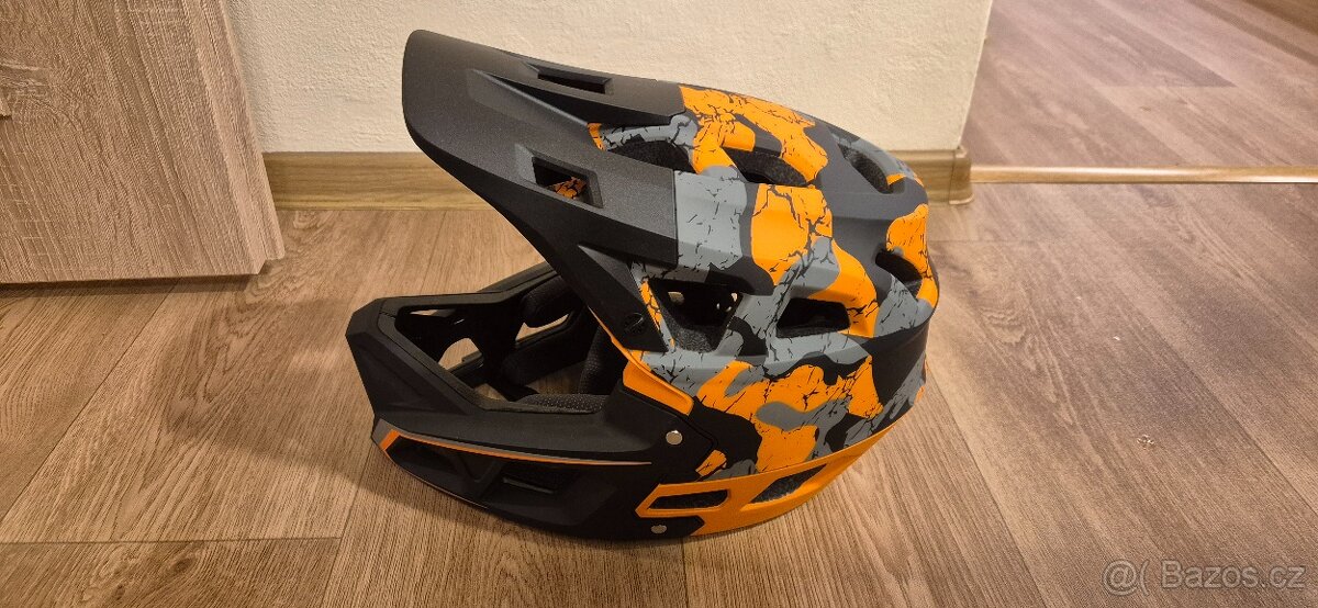 MTB celoobličejová přilba Velikost M/L