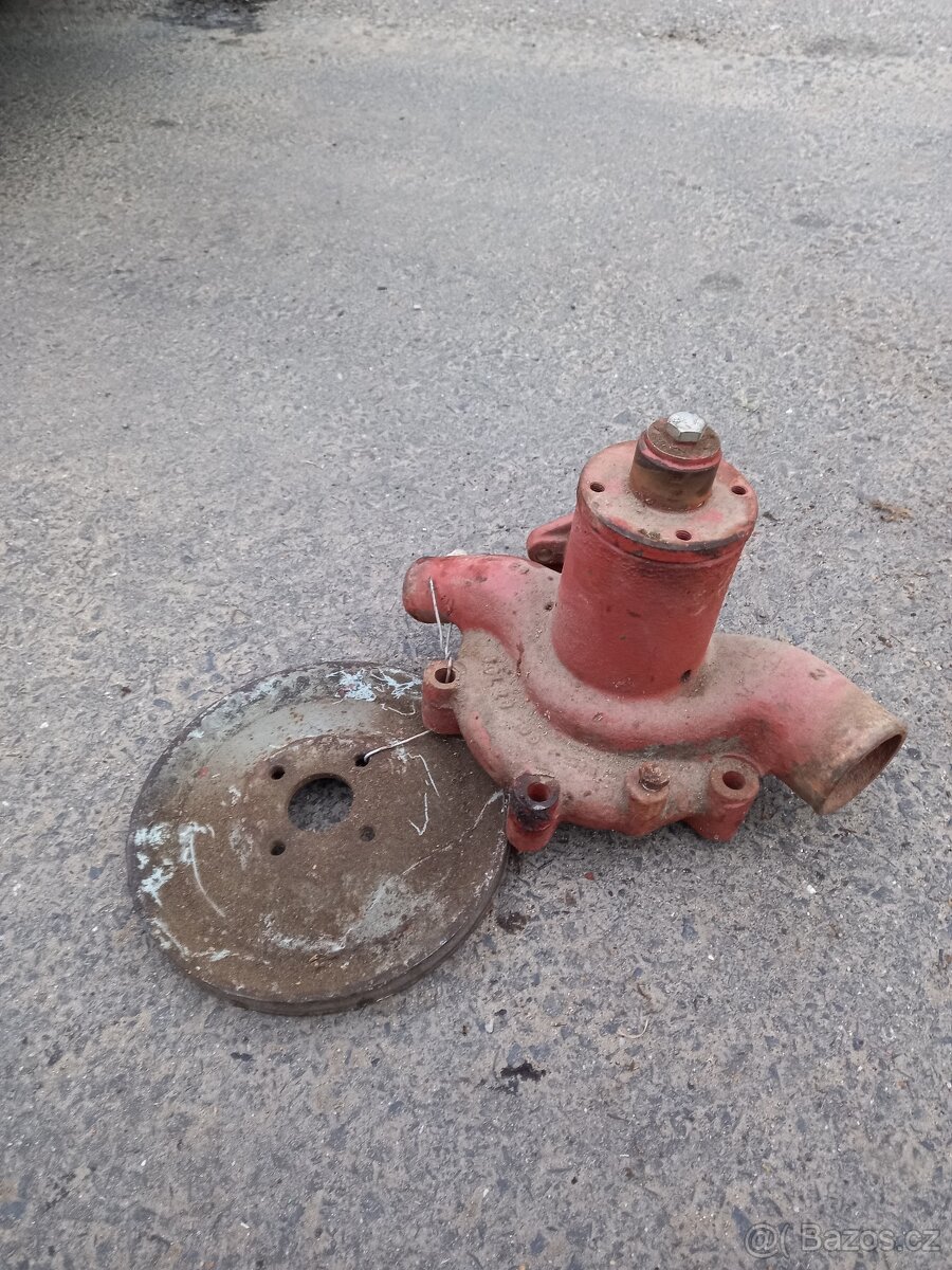 Vodni pumpa E516