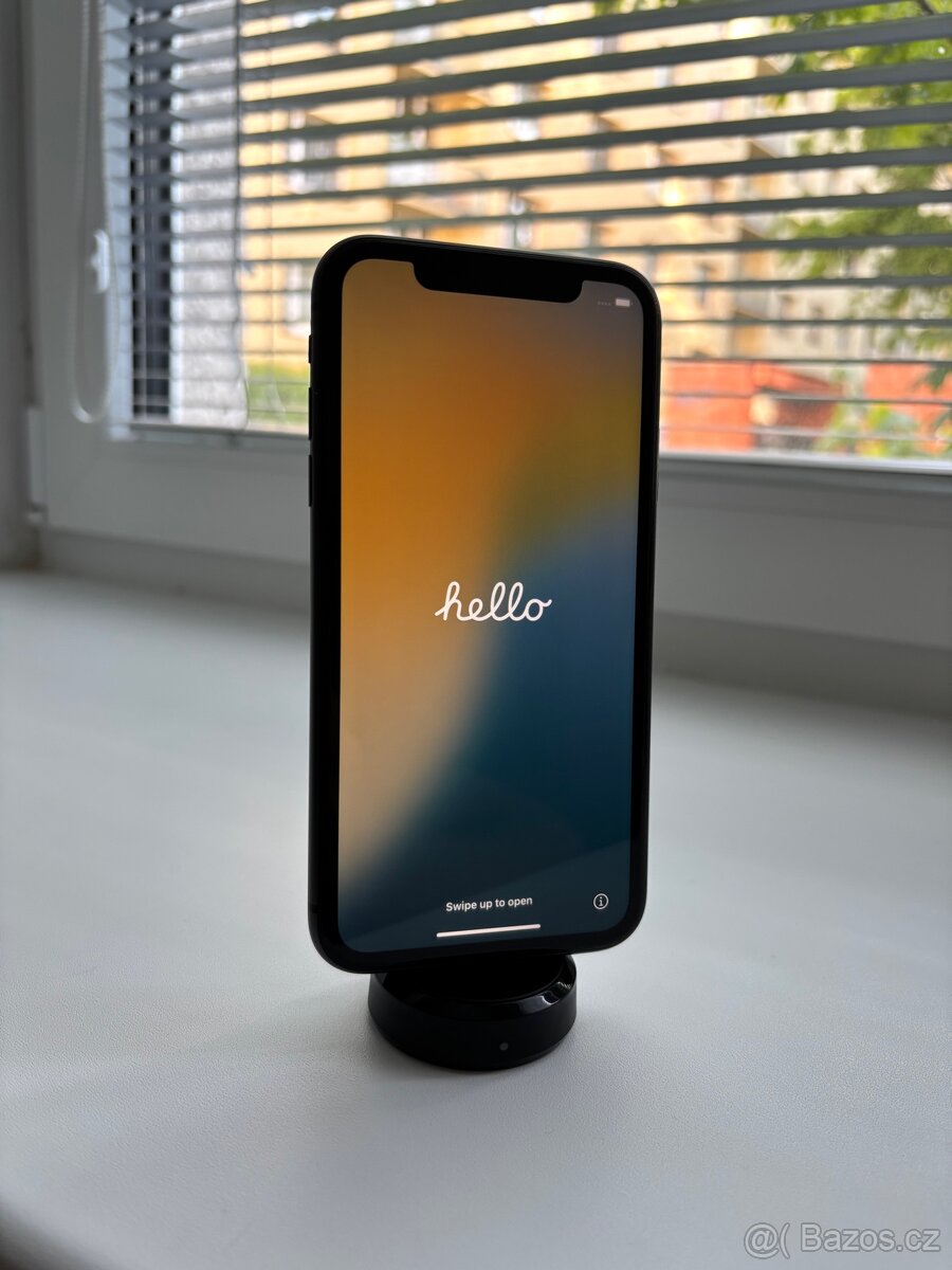 iPhone 11 64 GB - stav A