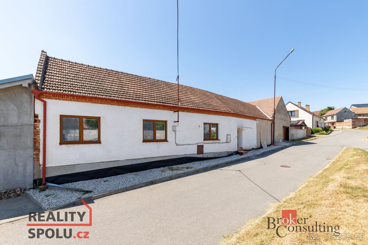 Prodej, domy/rodinný, 104 m2, Luční 302/26, 69153 Tvrdonice,