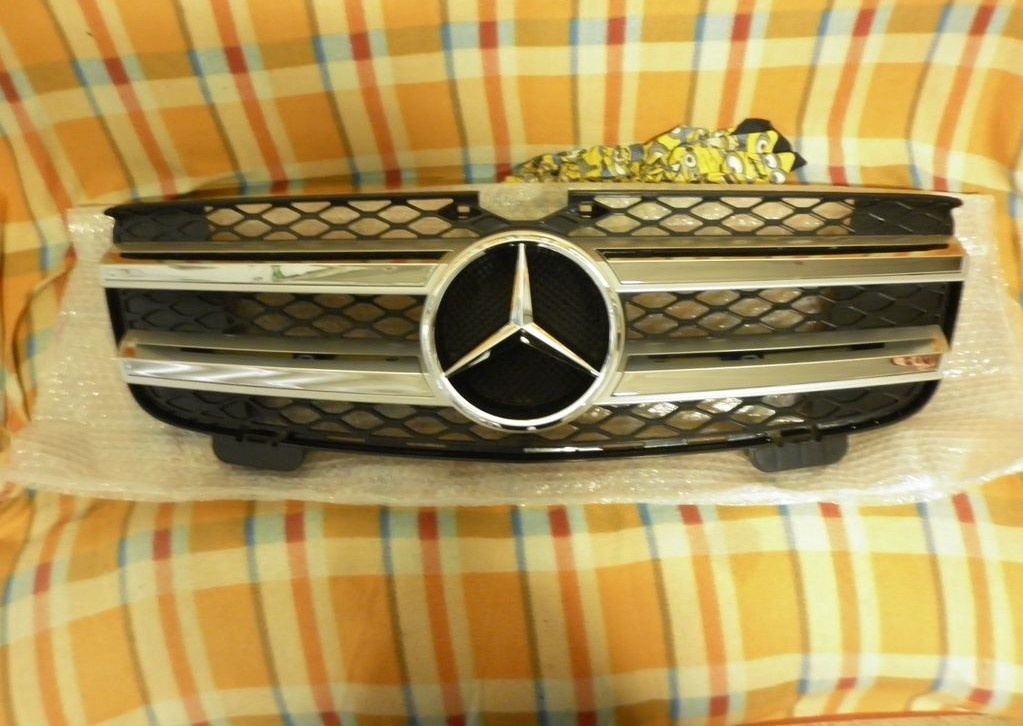 Mercedes benz GL X164 NOVÁ maska - mřížka