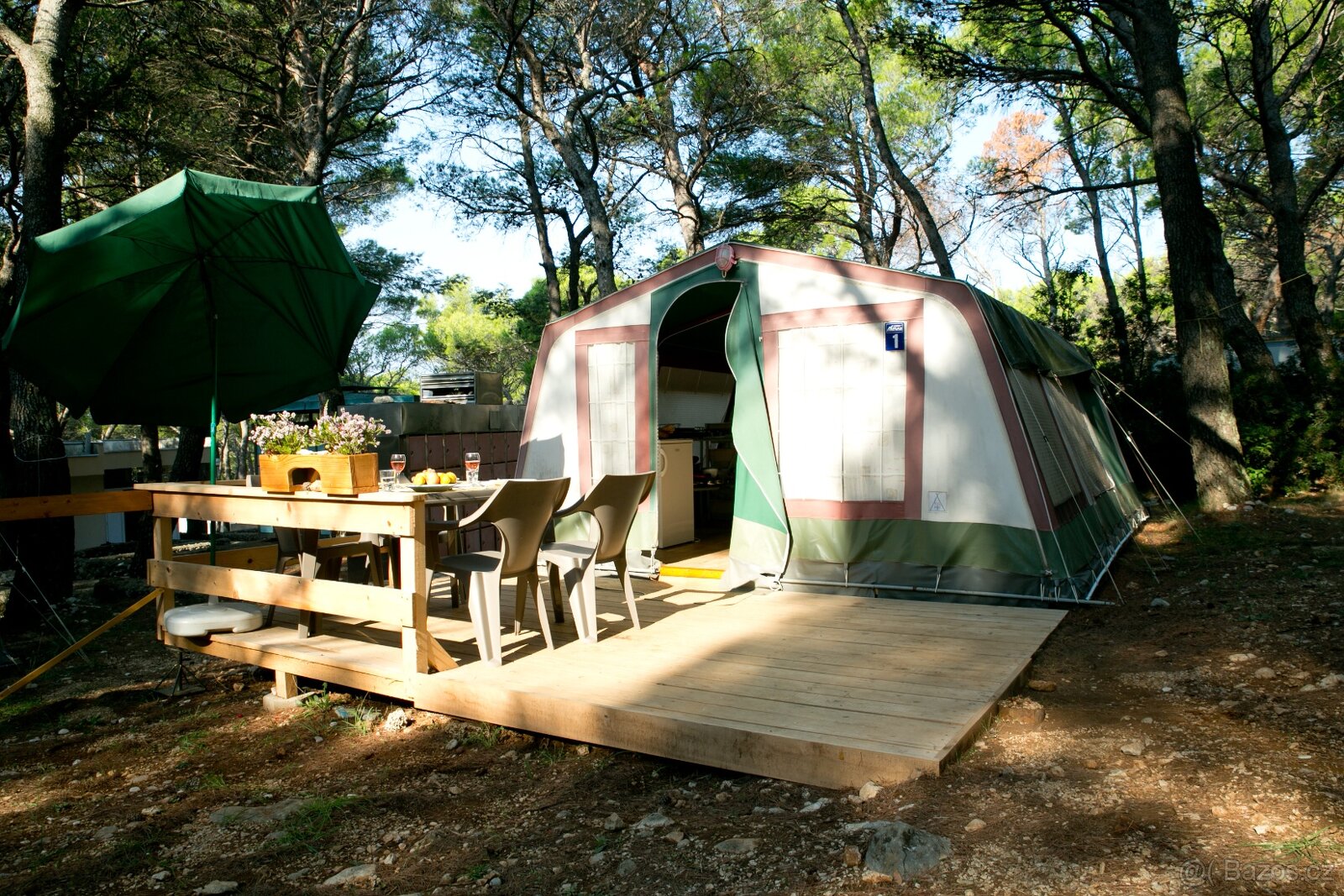 Veliký stan 6x4m