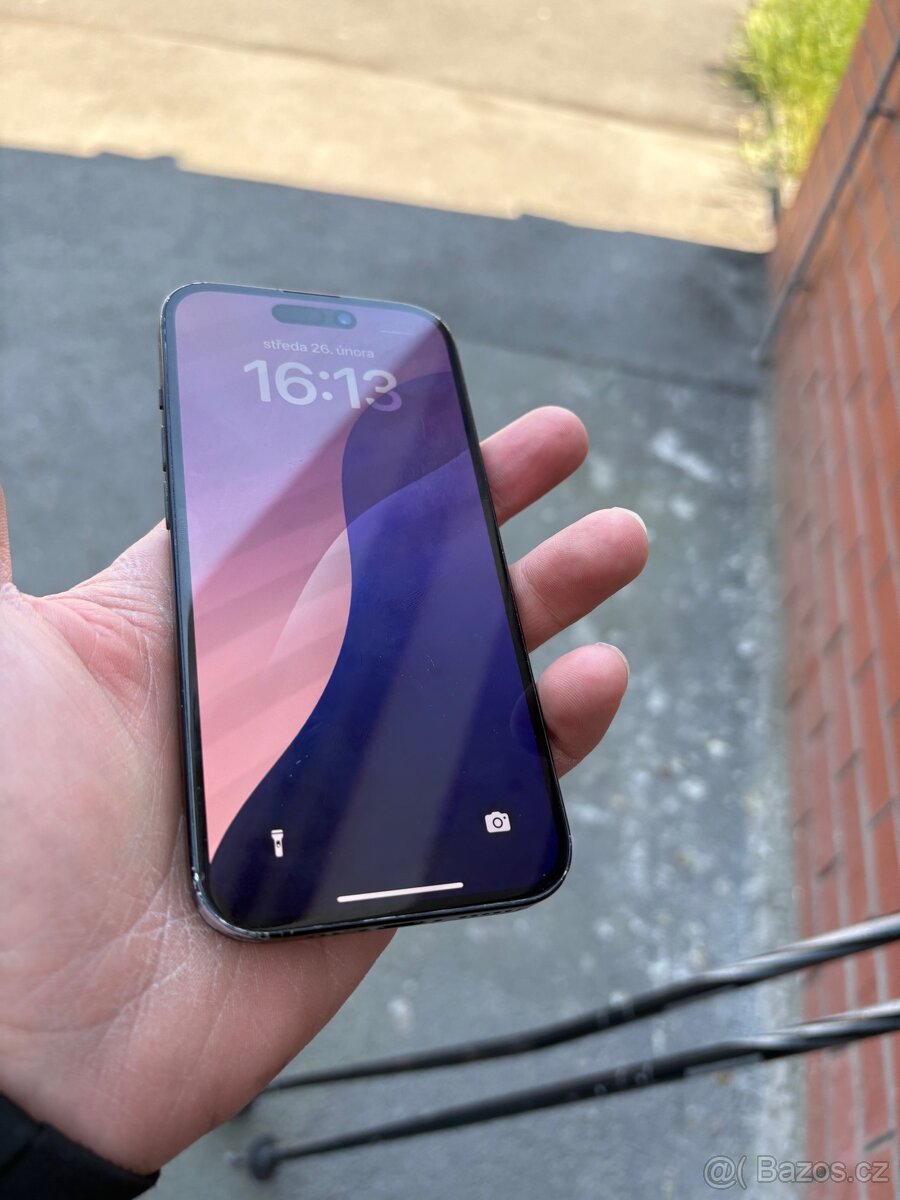 iPhone 15 256gb