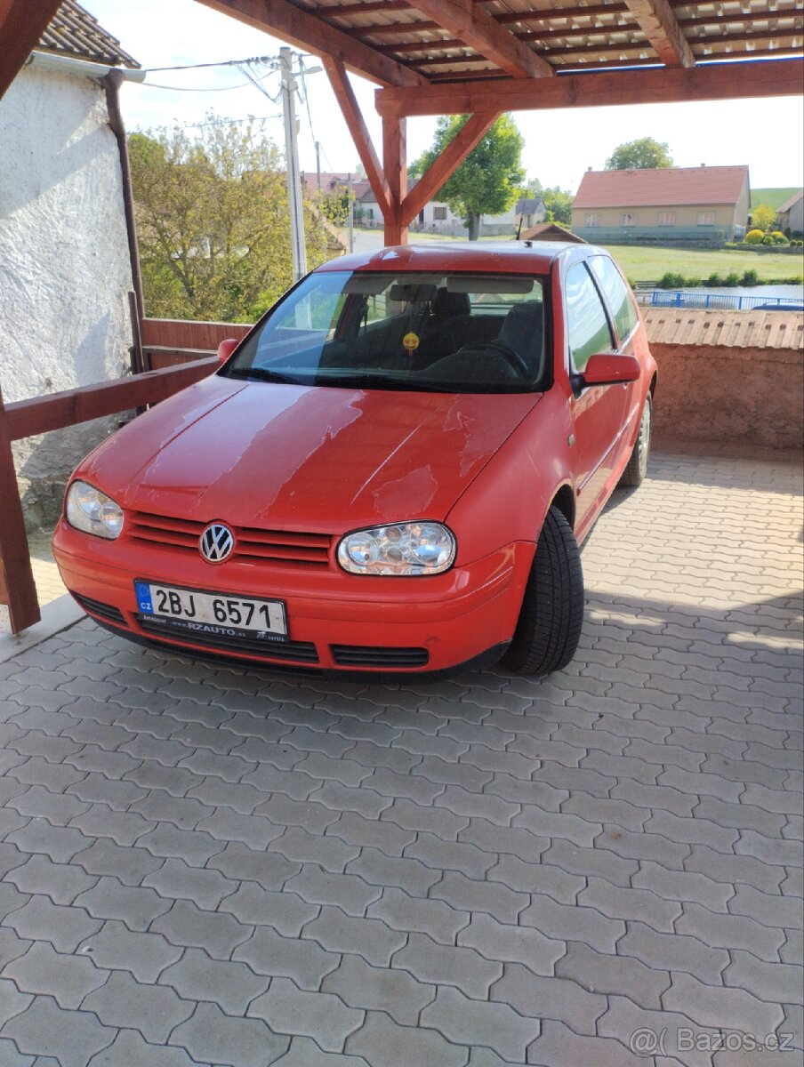 VW Golf IV