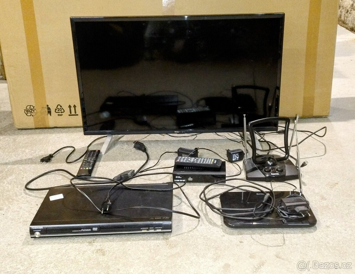 TV + set-top-box + anténa