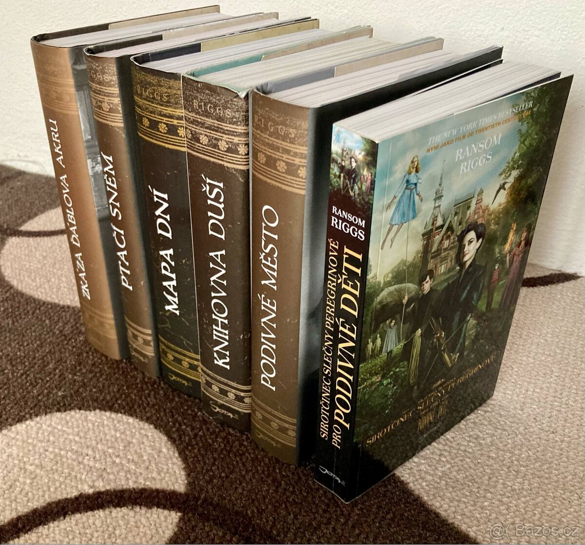 Série Sirotčinec slečny Peregrinové - Ransom Riggs