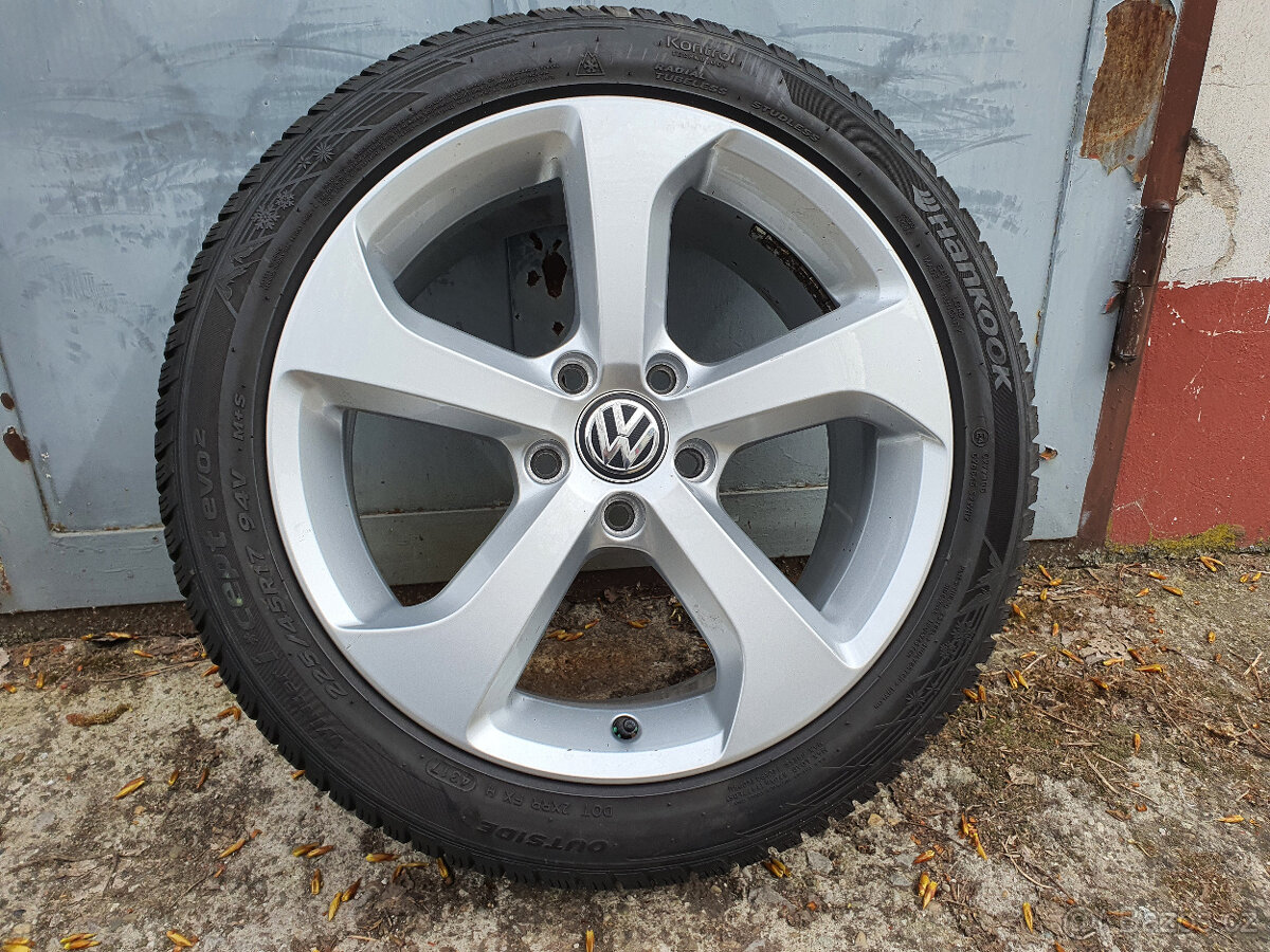 5x112 r17 kola disky vw golf 6 7 alu zimni 225 45 17 et49
