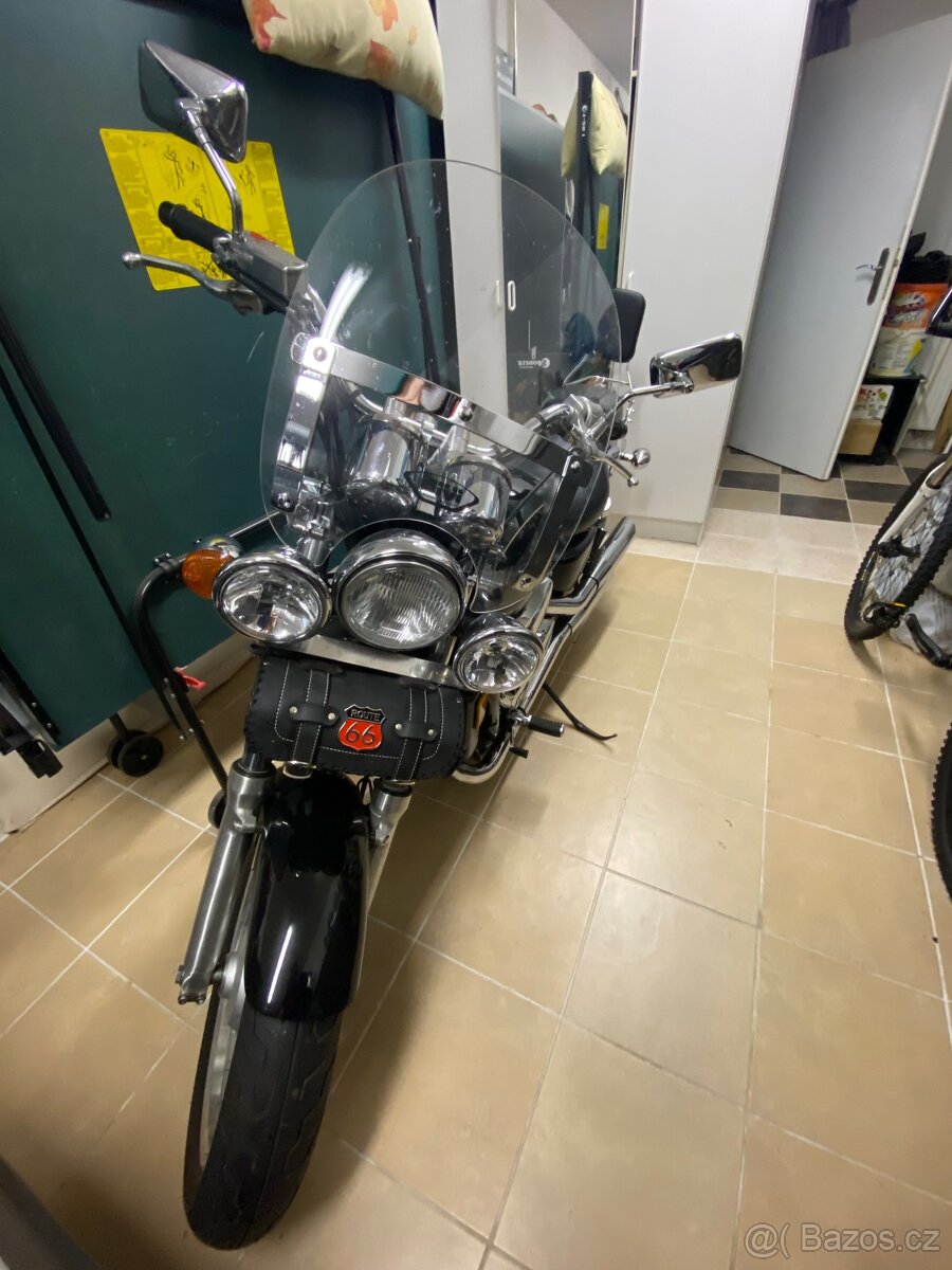 Honda magna VF750C