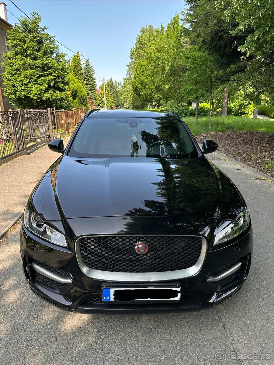 Jaguar F-Pace 2.0 25t AWD R-Sport