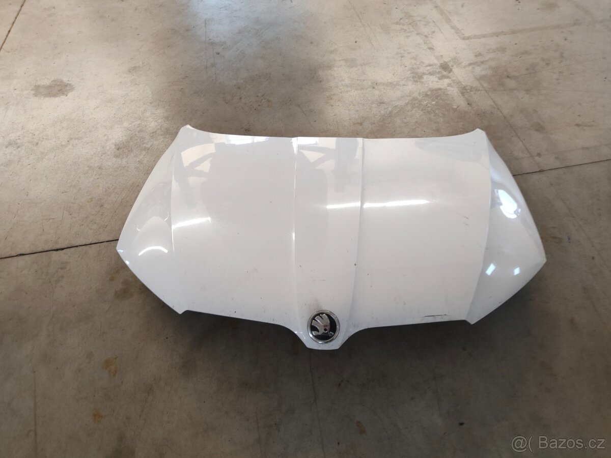 Škoda Octavia 3 kapota před face
