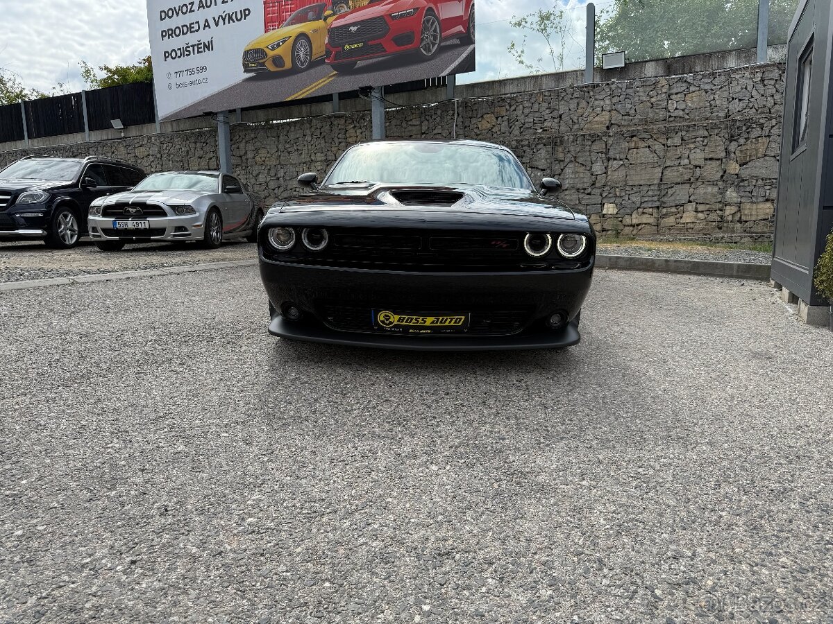 Dodge Challenger 2022