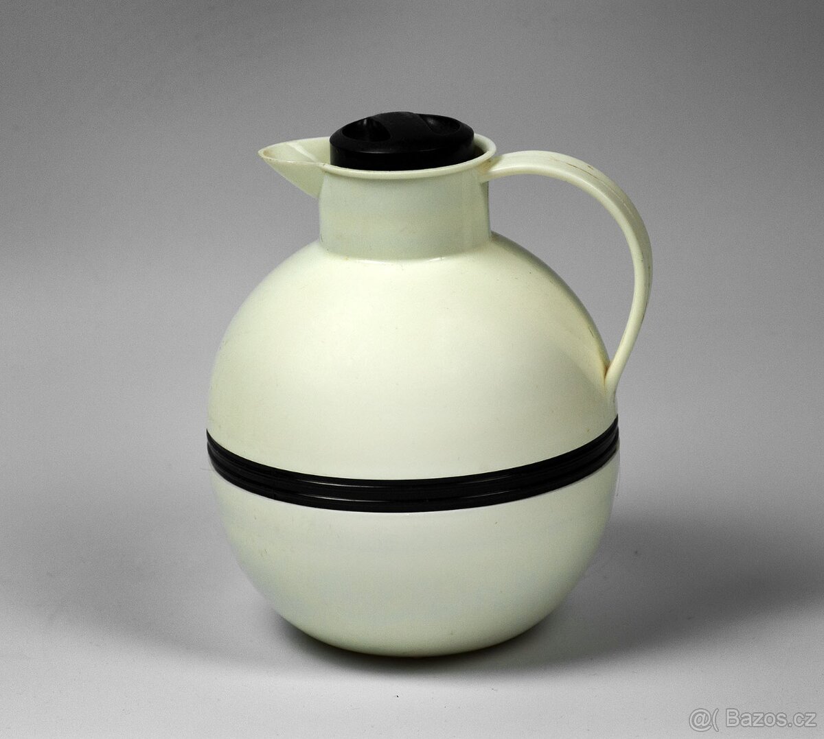 ORIGINÁLNÍ RETRO TERMOSKA KULATÁ