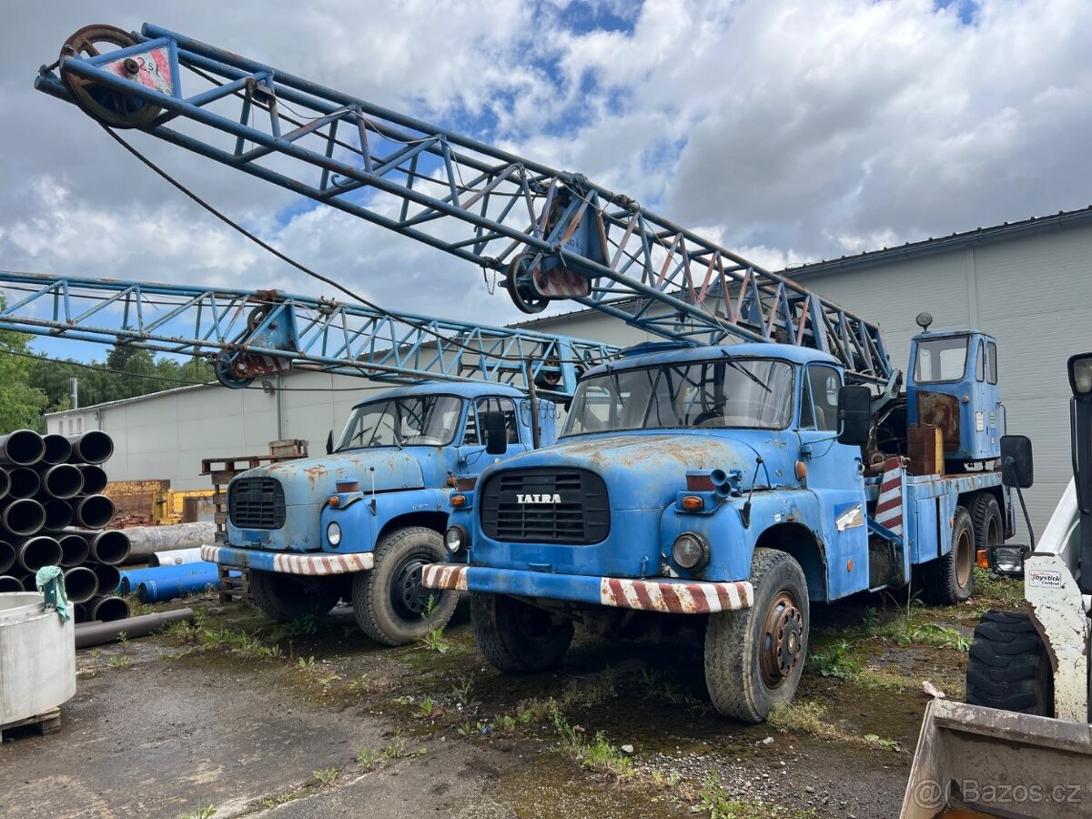 autojeřáb Tatra T138 AB063