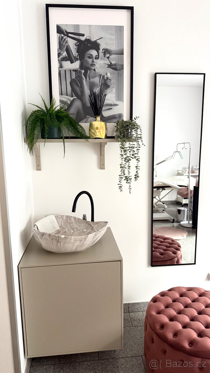 Pronájem manikúra Liberec