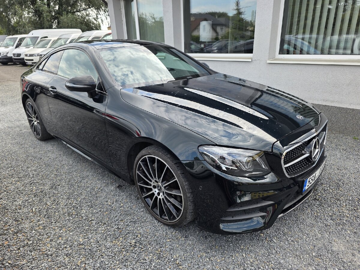 Mercedes-Benz Třídy E E220CDI 4-MATIC AMG Panorama