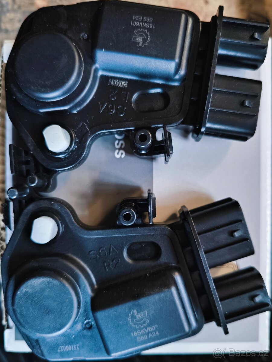 Dveřní aktuátory honda. SKV