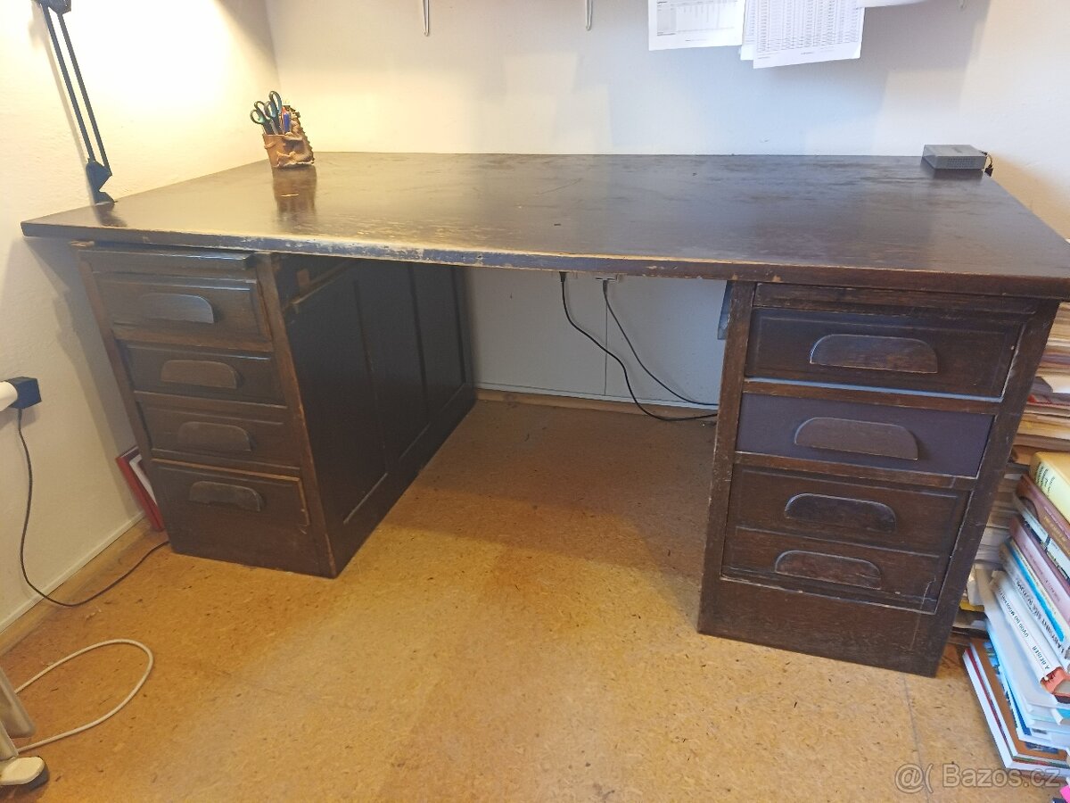 STARÁ ŠKOLNÍ KATEDRA