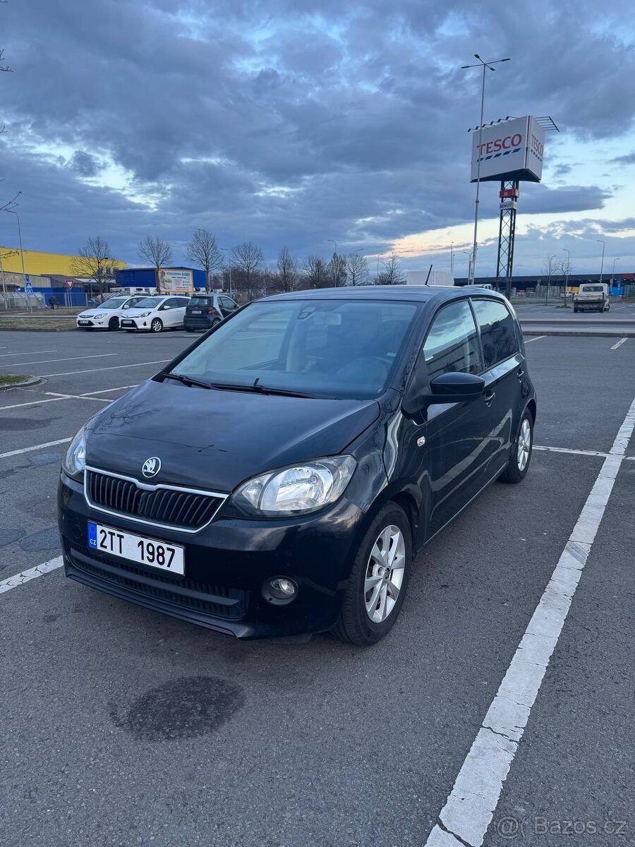 Pronájem auta Škoda Citigo LPG bez limitu km Wolt / Foodora