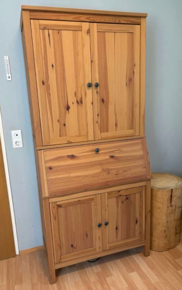 Ikea Hemnes sekretář - knihovna- masiv Leksvik