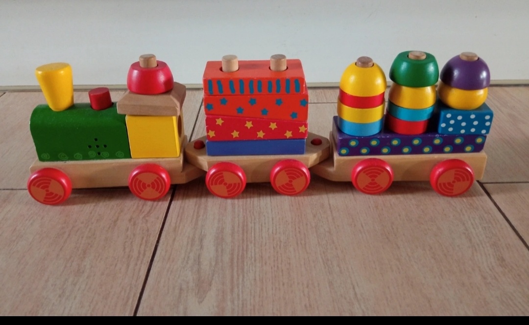 Dřevěný hrající didaktický skládací vláček WOODY
