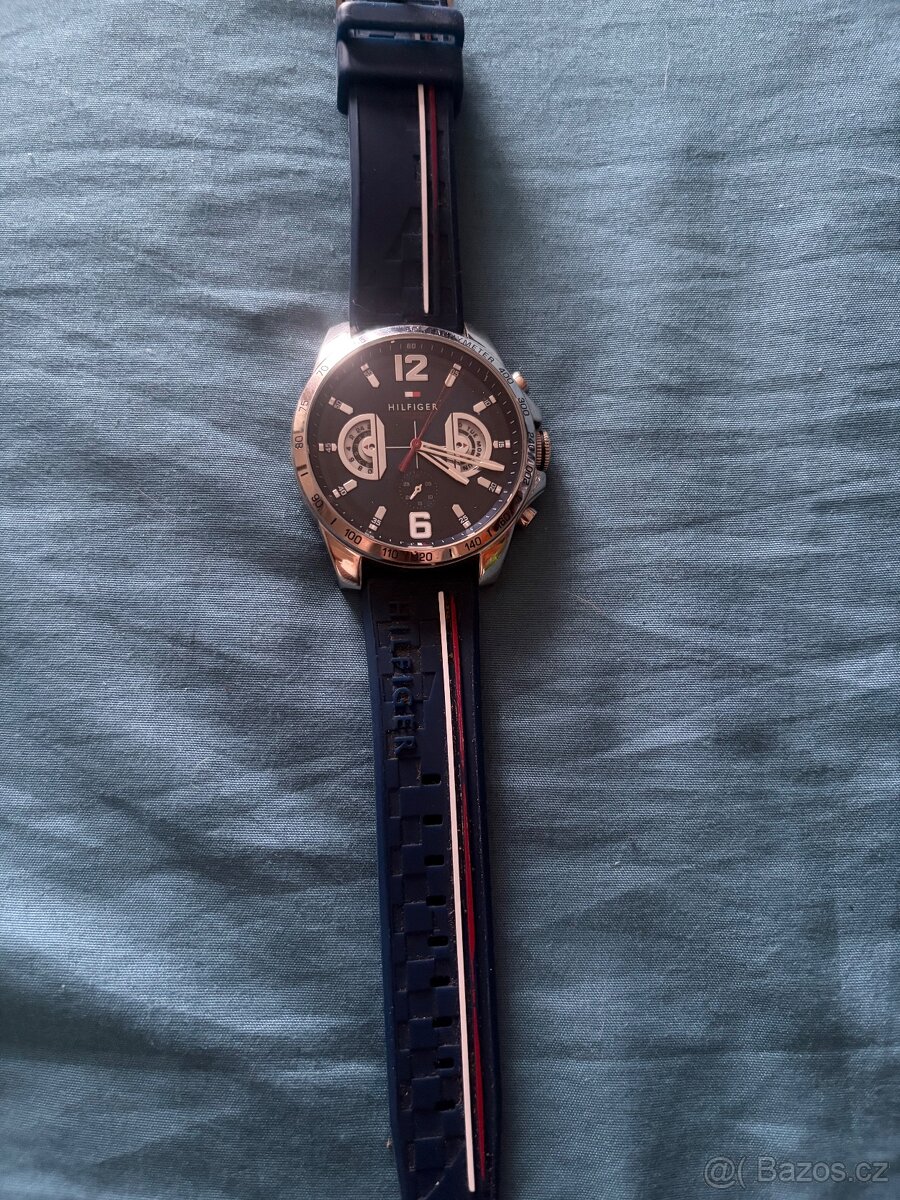 Tommy Hilfiger Decker