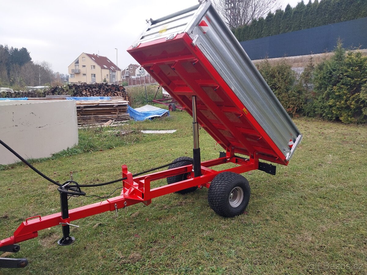 VLEK, KÁRA ZA MALO-TRAKTOR 1,5T