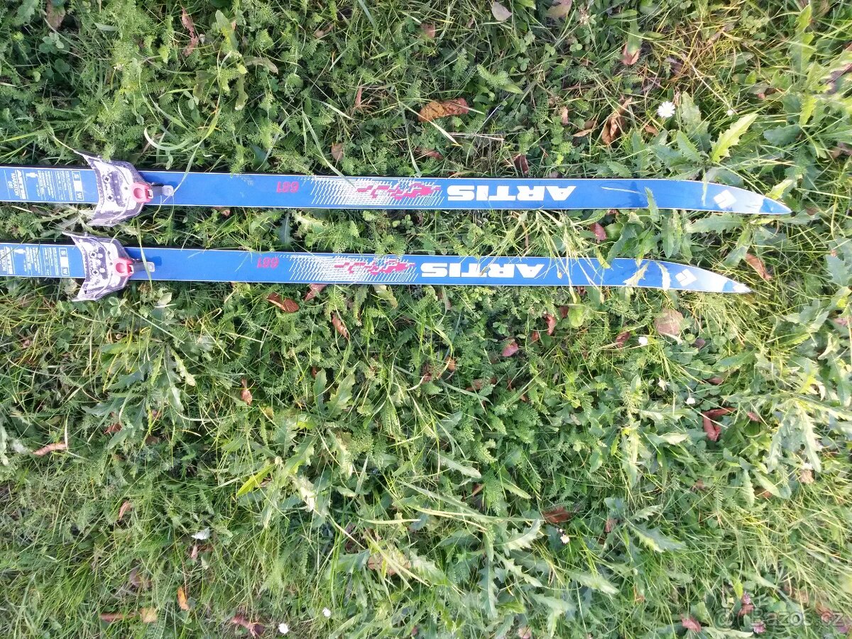 Běžky 180-210cm, hůlky, vázání 75mm Nordic Norm