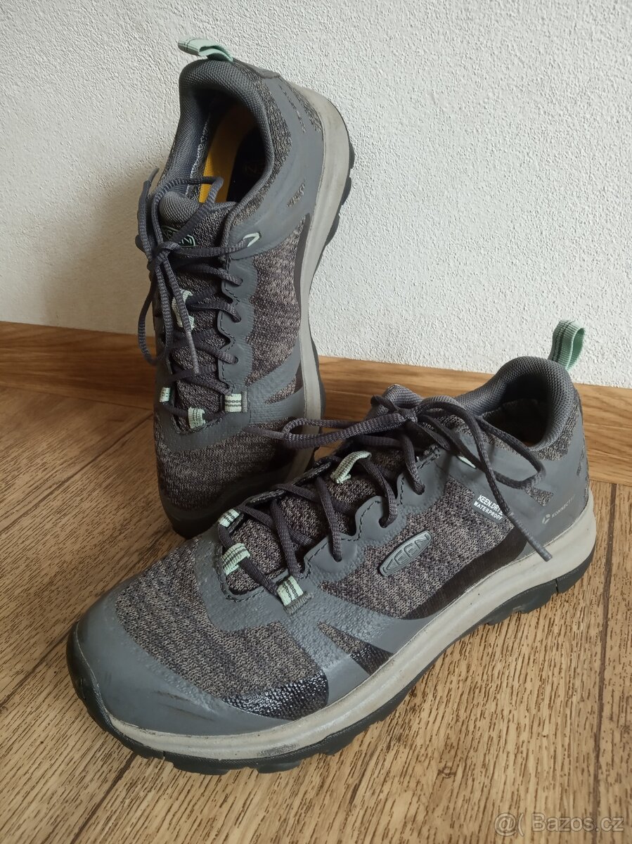 Boty Keen Terradora II, vel. 37