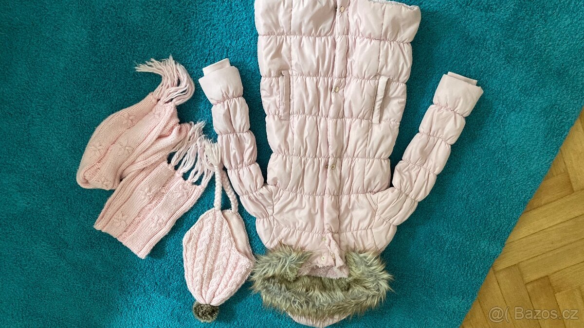 Luxusní zimní kabát 11-12 let + set čepice a šály