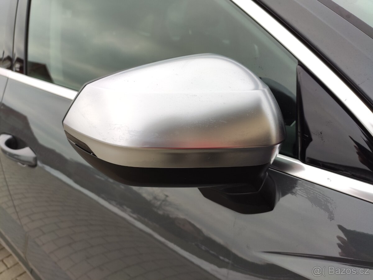 Audi Q3, Q2 kryty zrcátek matný chrom