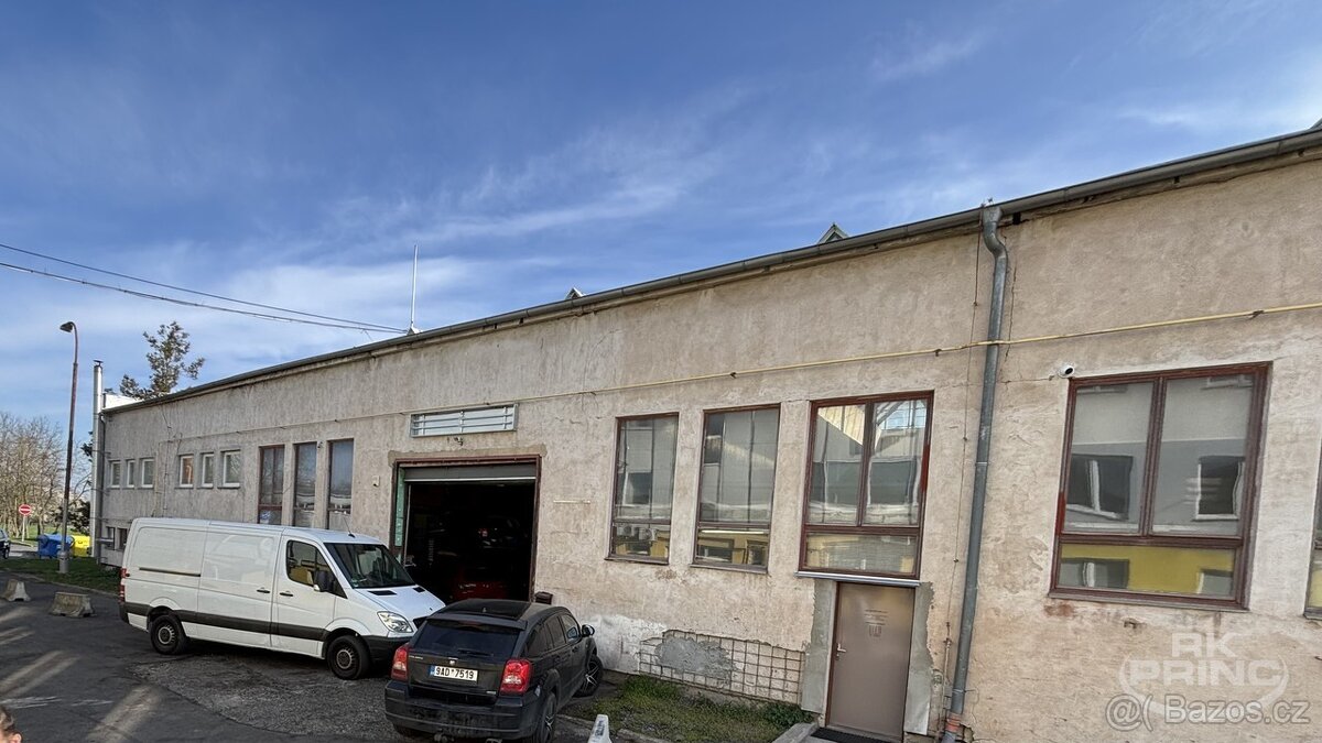 Pronájem vybaveného autoservisu, plocha 425 m2, Praha -Uhřín