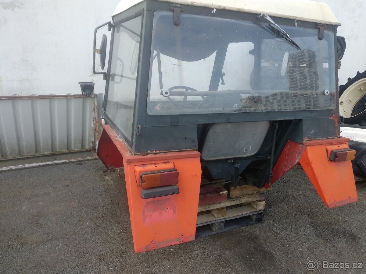 Kabina Zetor 5211-7745......