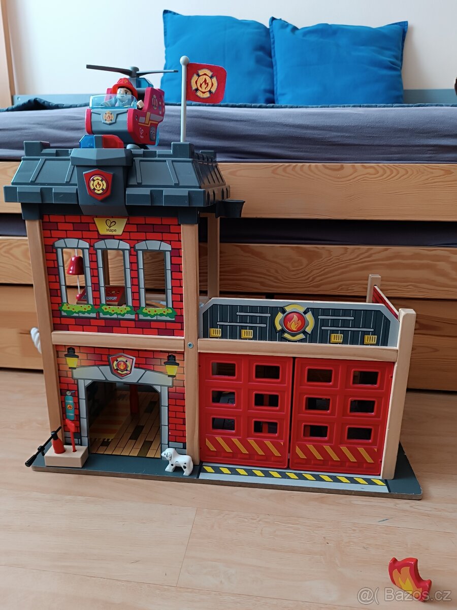 Dřevěná hasičská stanice Hape