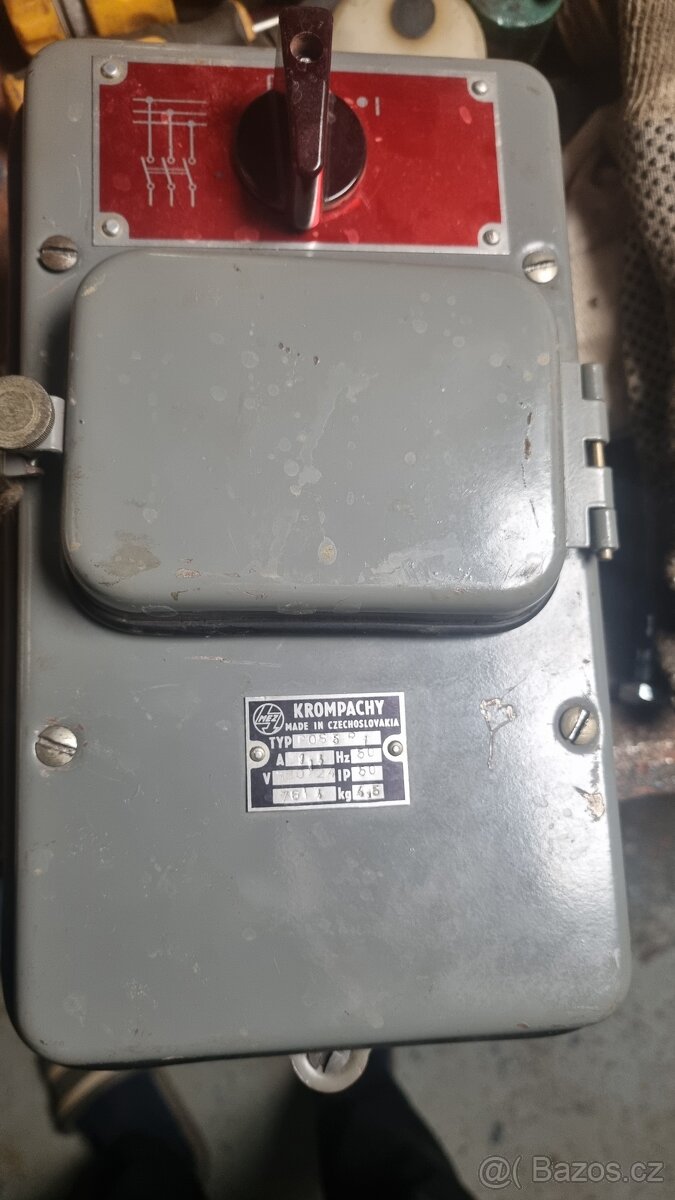 VYPÍNAČ NA 380 V SZE KROMPACHY