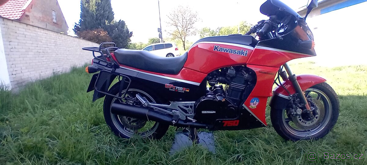 Kawasaki gpz 750 R TOP GUN