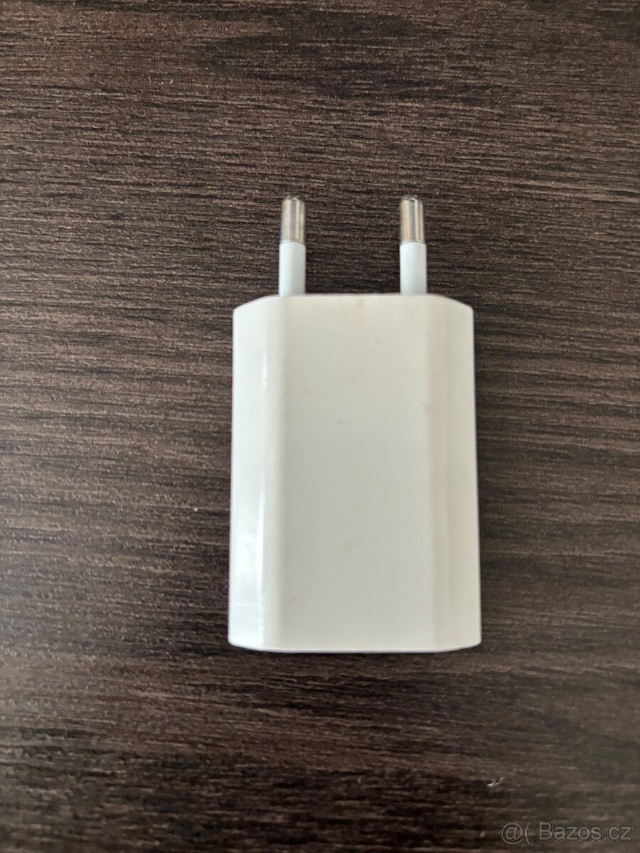 Apple nabíječka