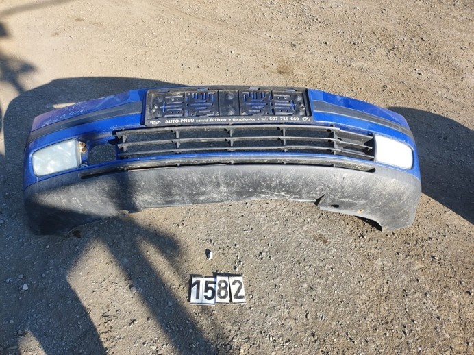 Nárazník přední Škoda Octavia2 (viz foto) (K1582)