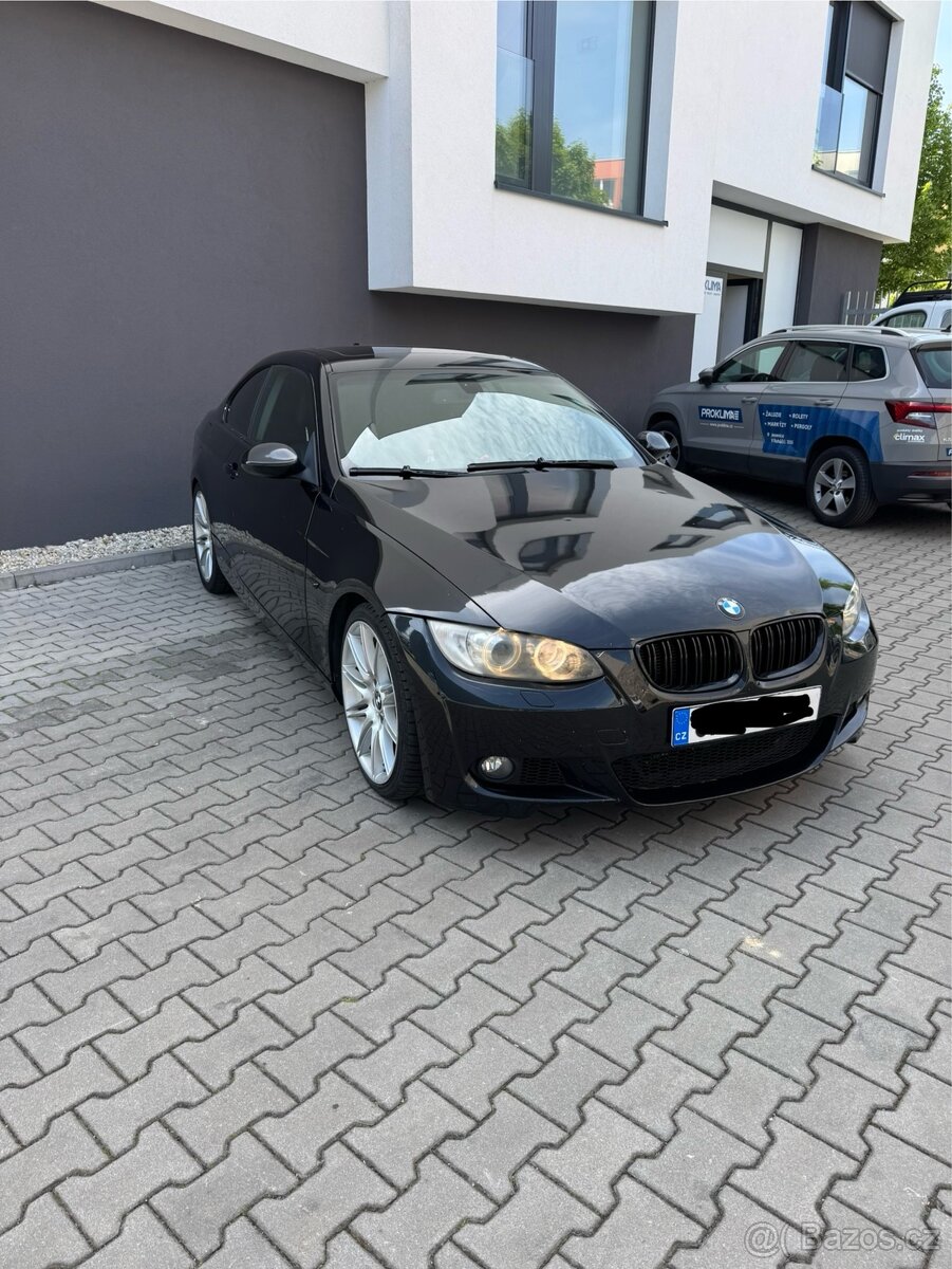 BMW e92 335i / MANUÁL / 225kw, 306HP / 2007 /