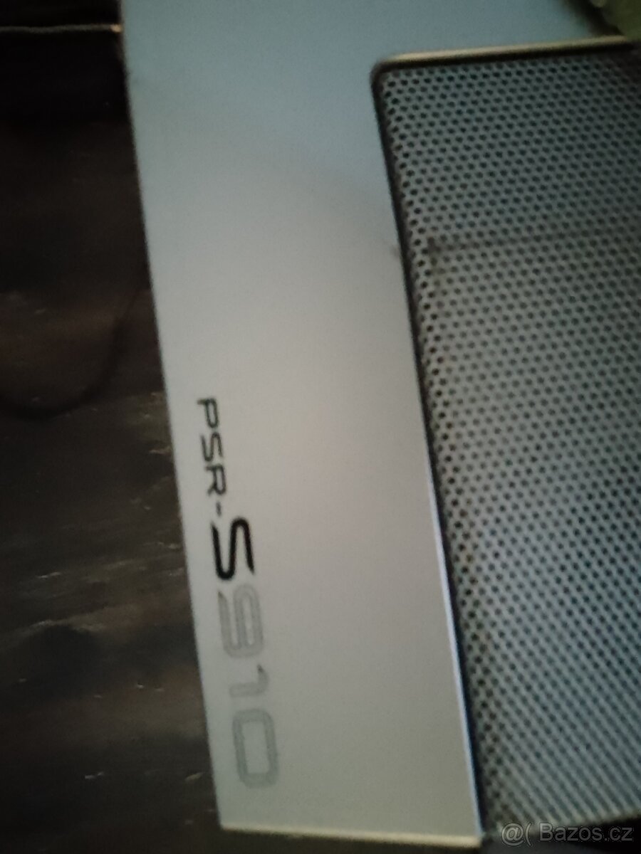 Yamaha PSR S 910