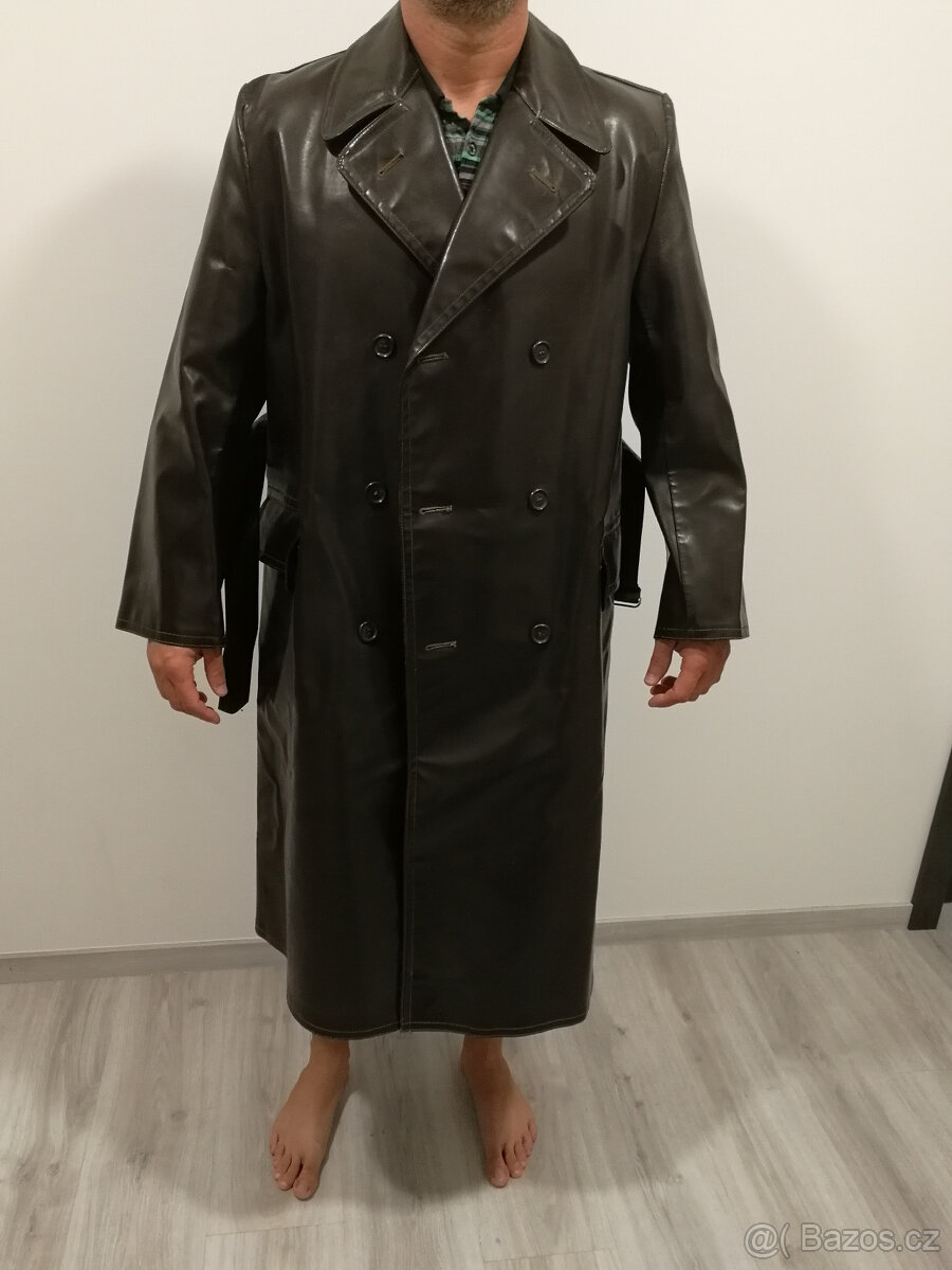 Kožený kabát, kož. bunda, pracovní plášť 4 ks