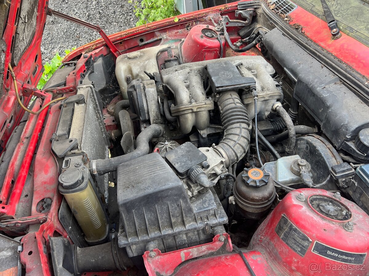 BMW e30 316i