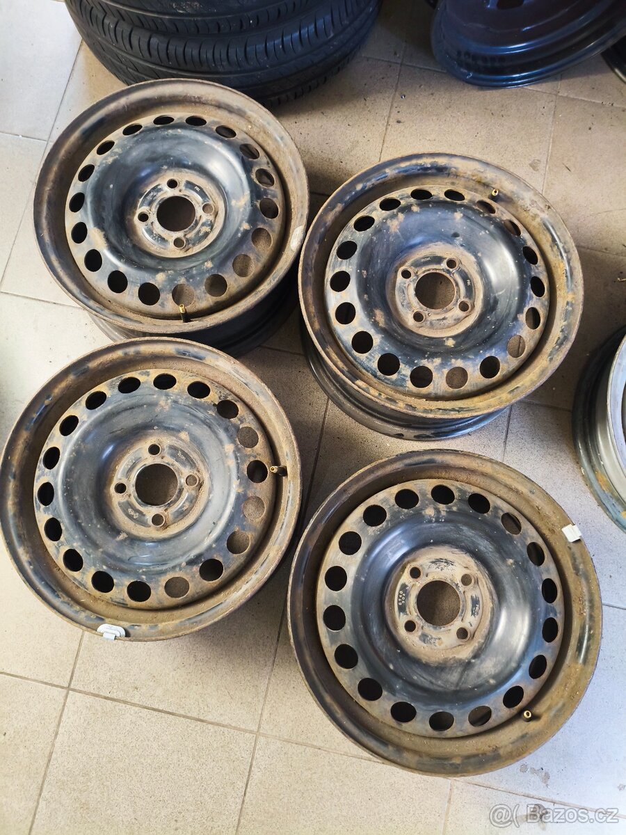4x100 r15