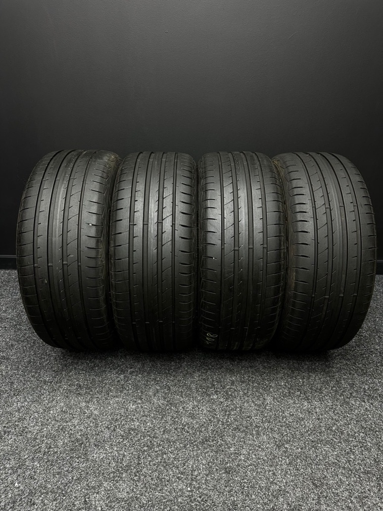 Sada pneu Debica 225/50/17 98Y