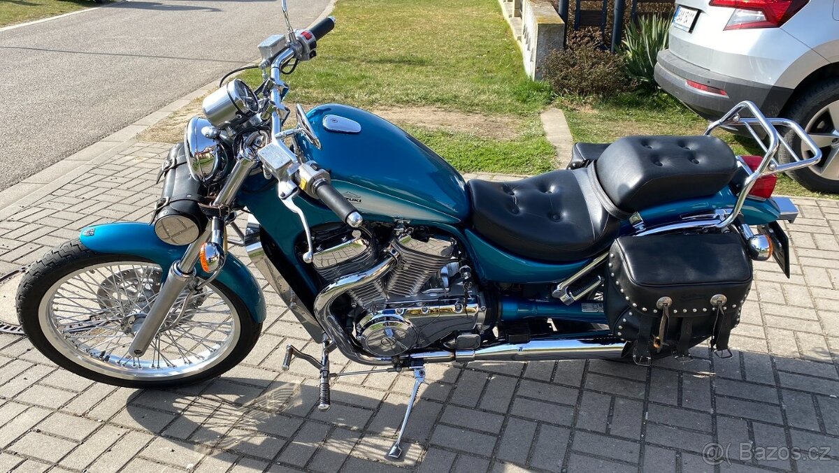 Suzuki VS800 Intruder
