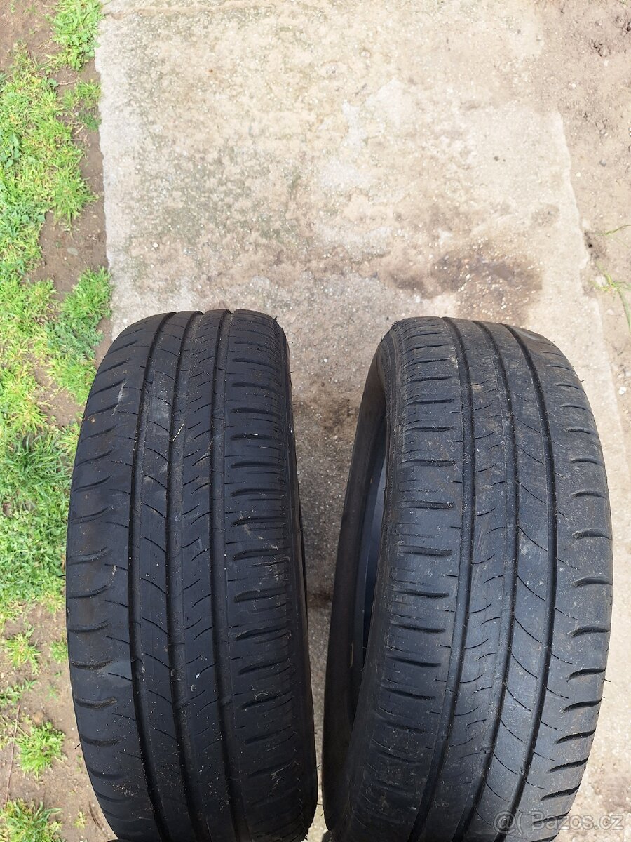 MICHELIN 205/65 R15