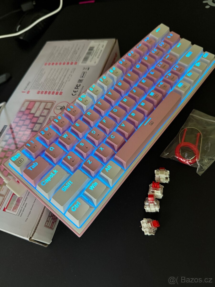 Mechanická klávesnice Redragon K617 Gaming Keyboard RGB Pink