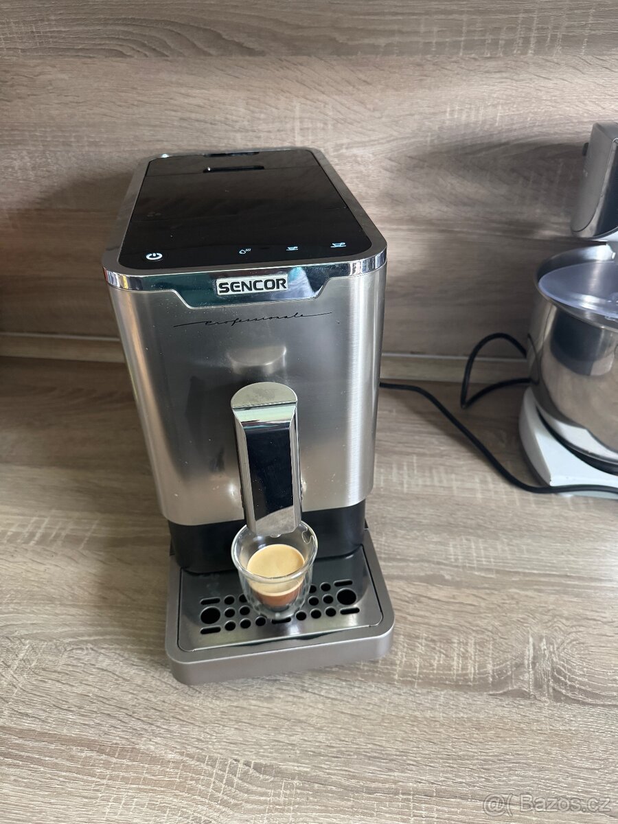 Kávovar sencor, automatické espresso, s mlýnkem