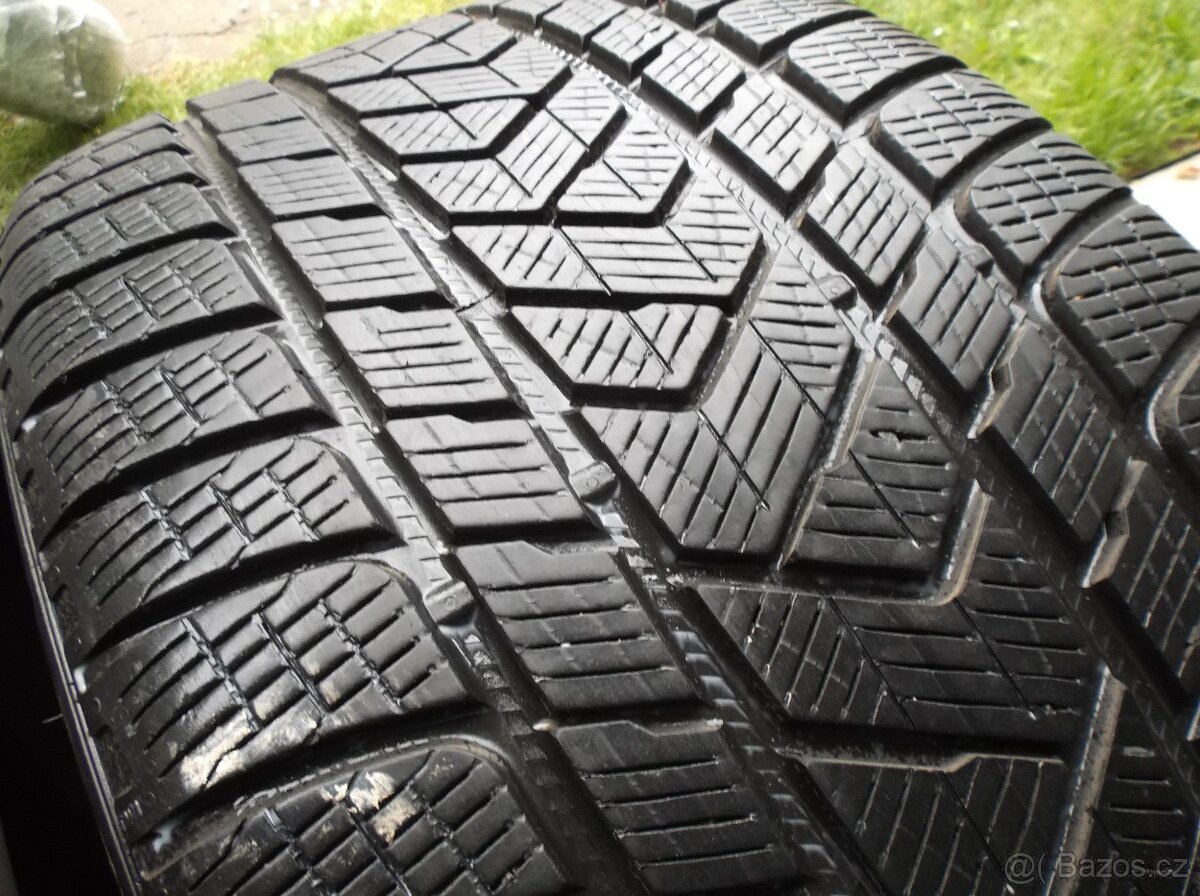 275/35/21 103W PIRELLI ZIMNÍ 2KS